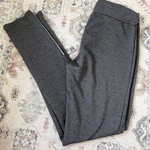 Zippered ankle leggings